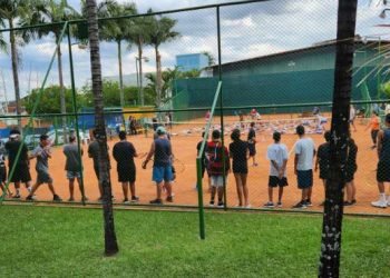 Ação social traz 30 alunos ao ITF MT700 Brasília