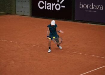 Gaúcho Eurico Carvalho vence na estreia do 38º Bordaza Shopping Seniors Internacional de Porto Alegre